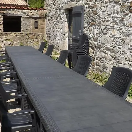 La Faerie - A La Campagne - 18 Personnes