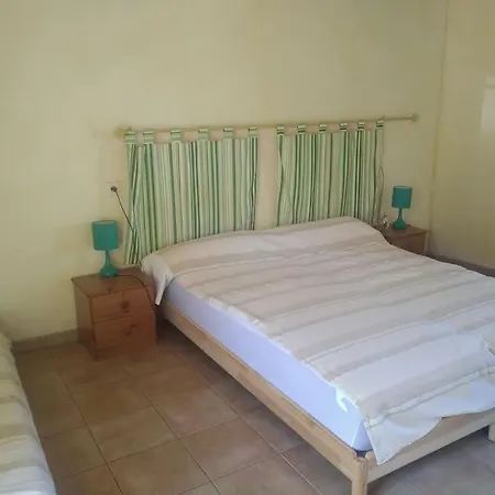 La Faerie - A La Campagne - 18 Personnes