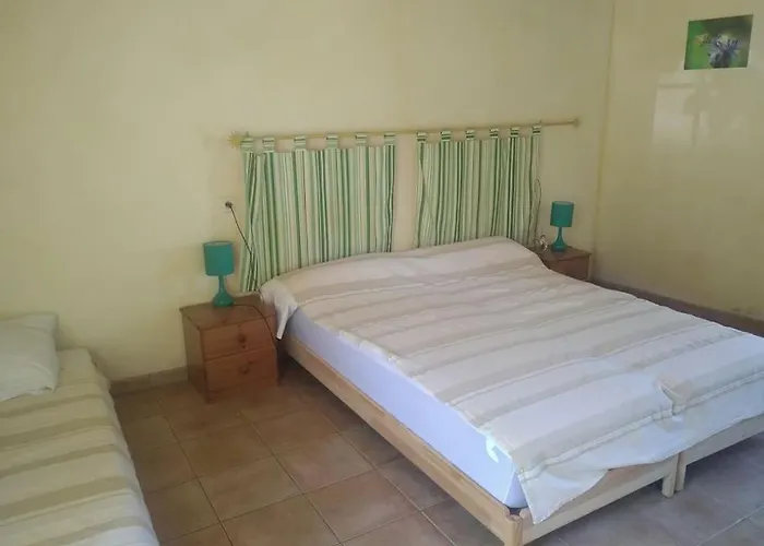 La Faerie - A La Campagne - 18 Personnes